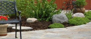 images/mulch_photo-300x131.jpg